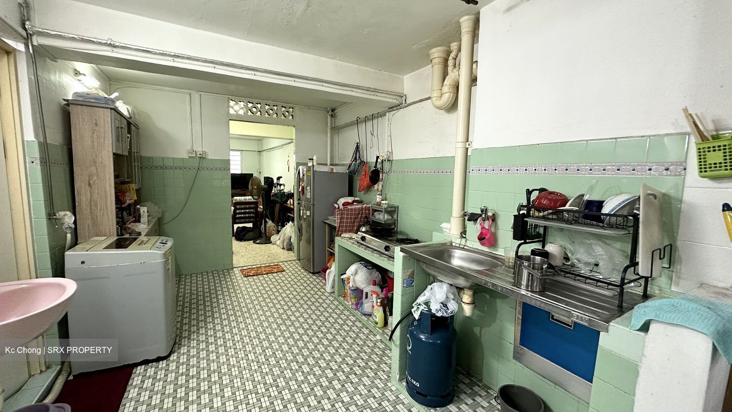 Blk 20 Dover Ville (Queenstown), HDB 3 Rooms #586295411